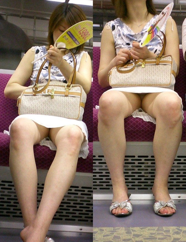 일반인 노출 갤러리: 지하철에서.. 너무 편하게 앉아 계신듯... 너무 보인다..