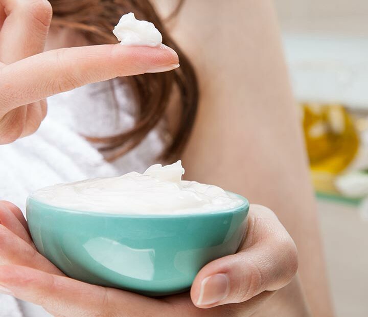 12 Effective Homemade Hair Conditioners: Benefits + How They Work