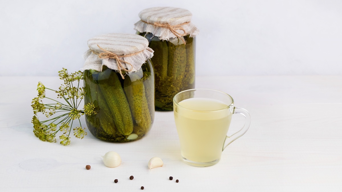 Pickle Juice Ends Leg Cramps At Night - Woman'S World