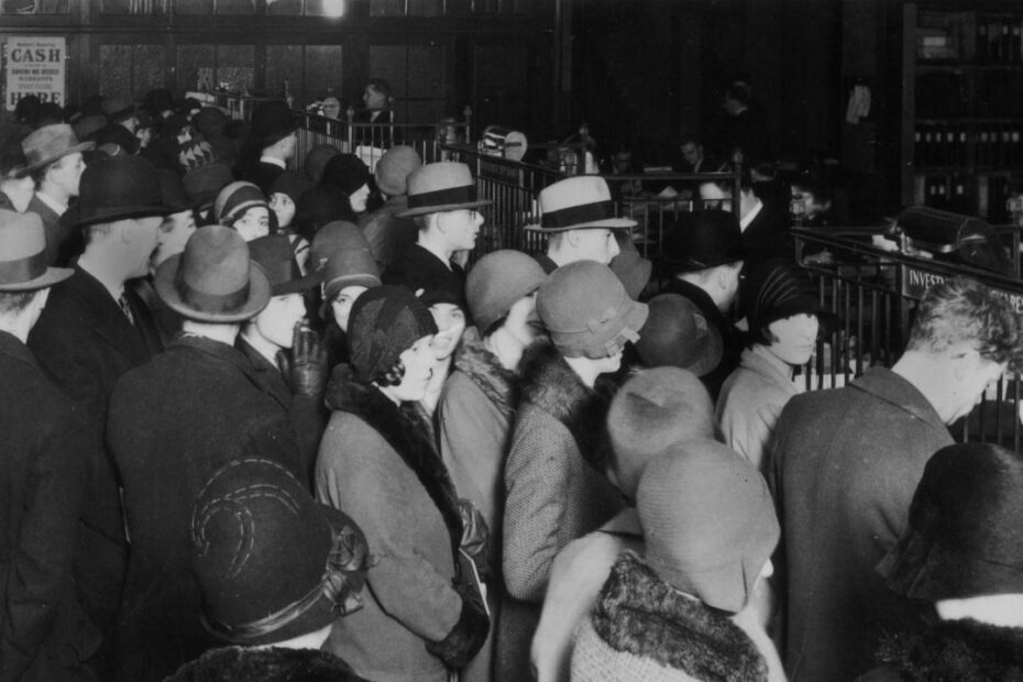 Bank Run - Definition & The Great Depression