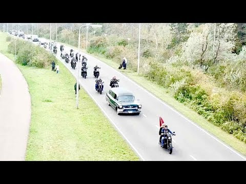 Mega funeral expedition Hells Angels draws through IJmuiden. (eyes in the sky)